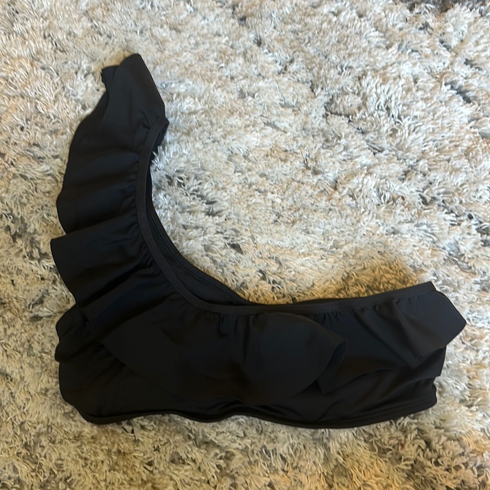 H&M size 4 swim top.